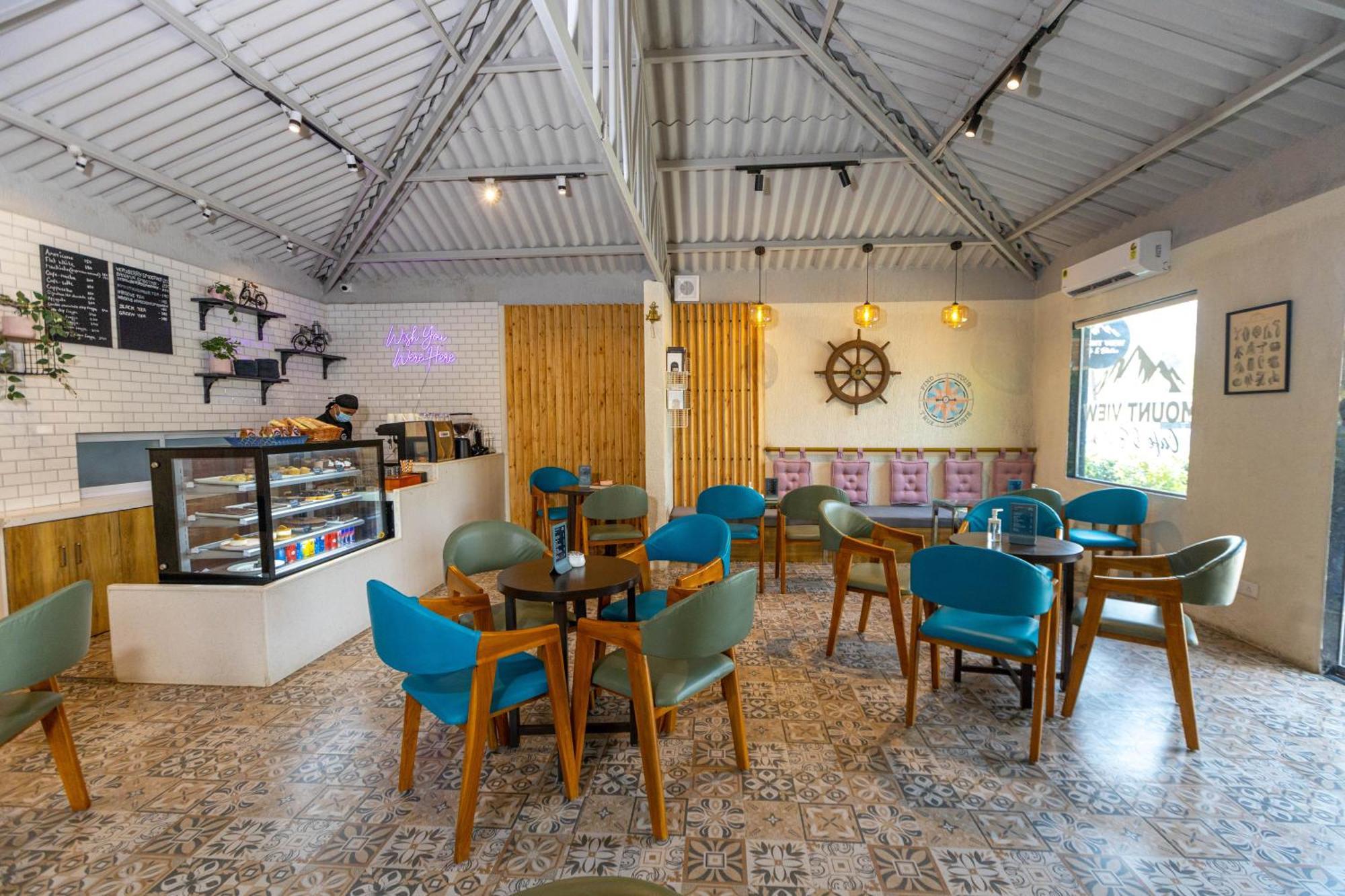 Pushp Vatika Resort & Lawns Нави Мумбай Екстериор снимка